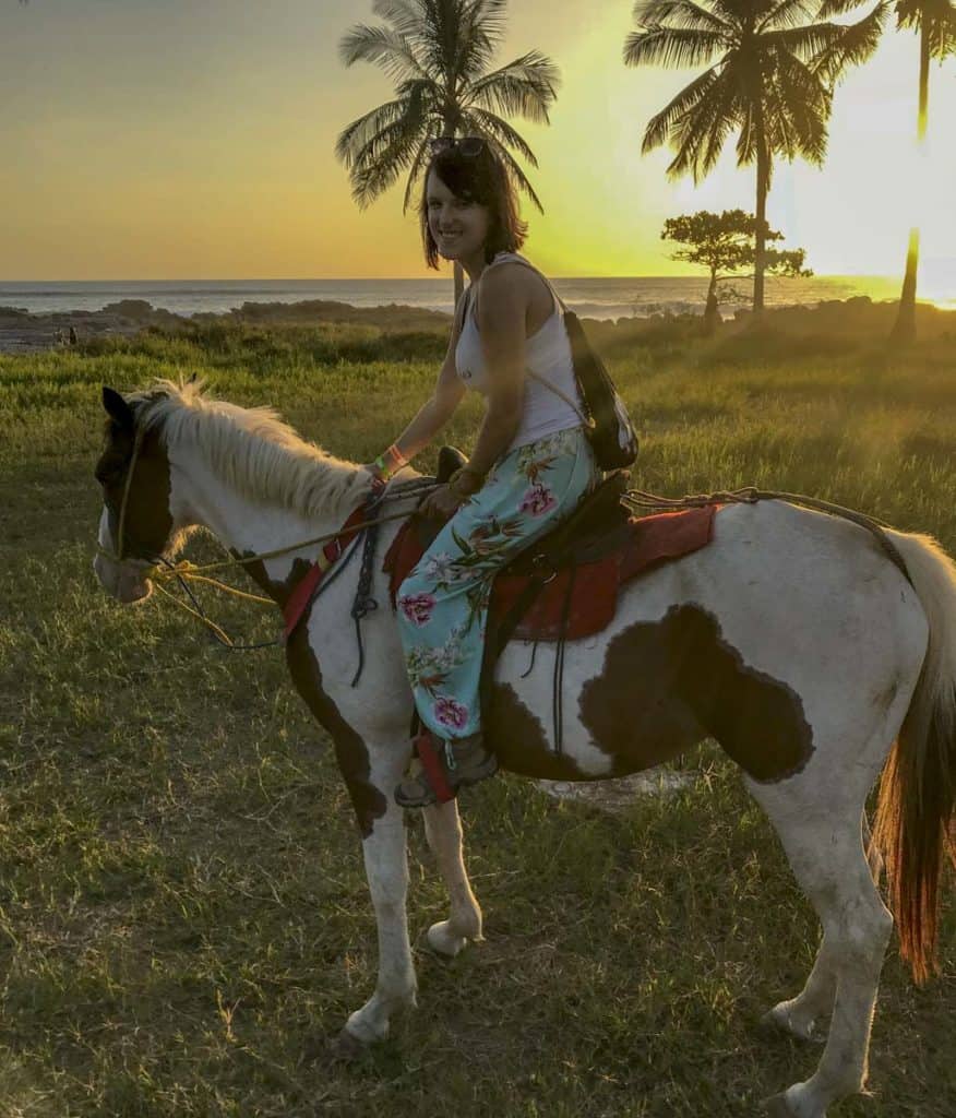 sunset horseback riding in santa teresa costa rica