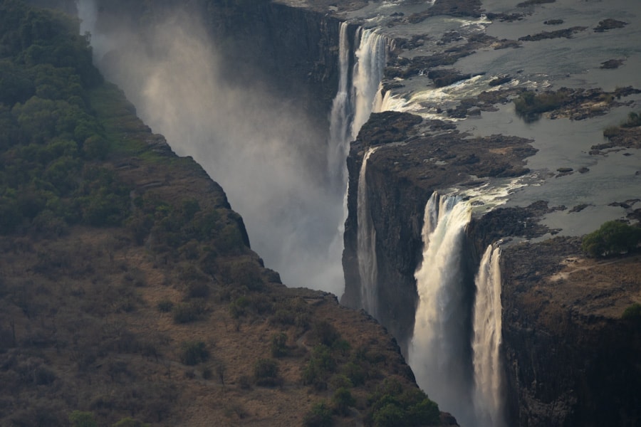 helicopter tour over victoria falls