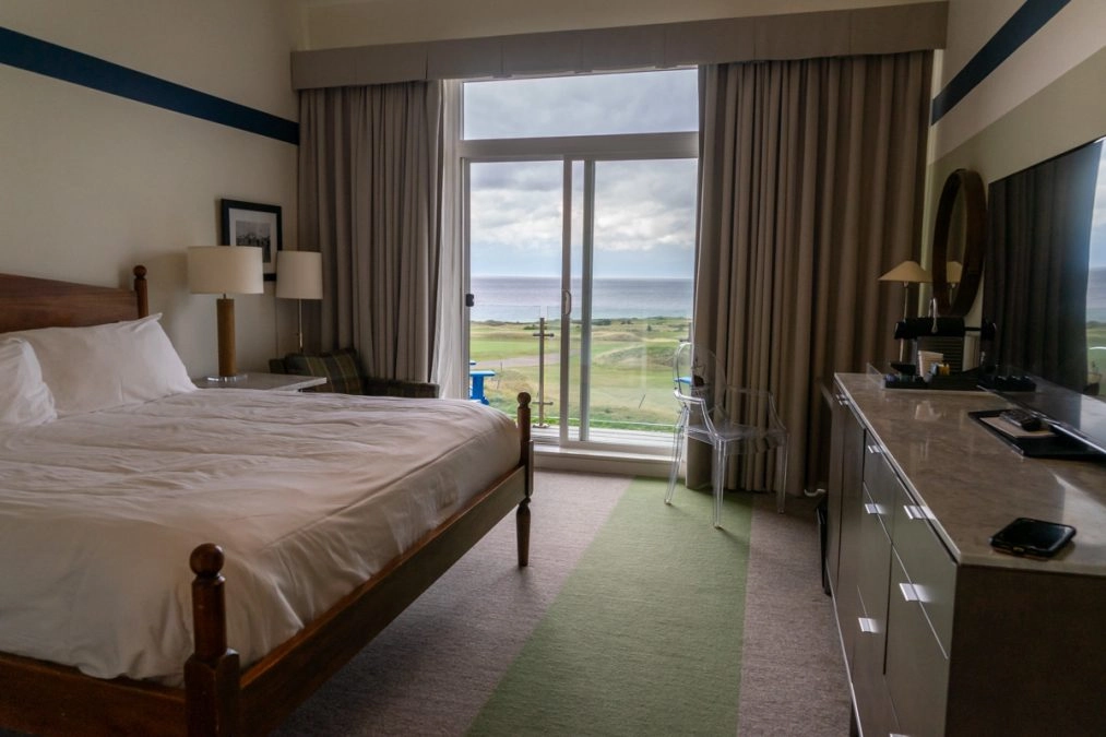 room at cabot links golf resort