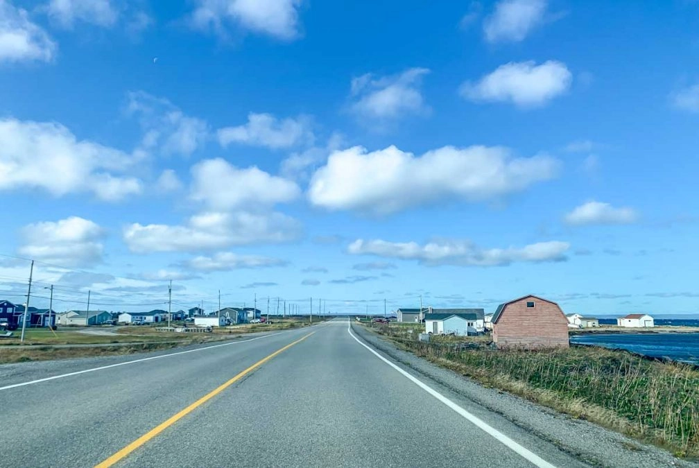 road on the viking trail newfoundland