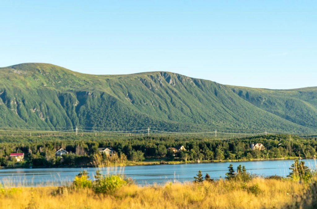 mountains in codroy valley newfoundland