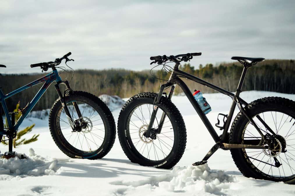 fat bikes parks in snow 