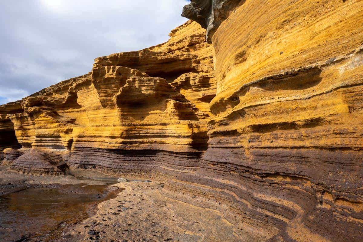 cliffs playa amarilla tenerife