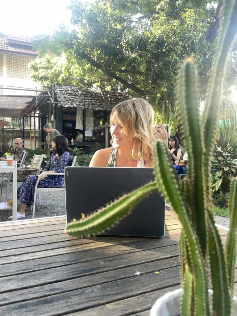 lora Working remotely in Chiang Mai, Thailand