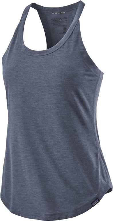 tanktop clothes for hiking in warm weather