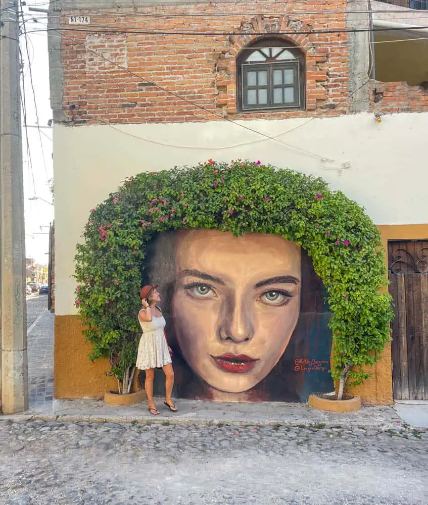 lora in san miguel de allende